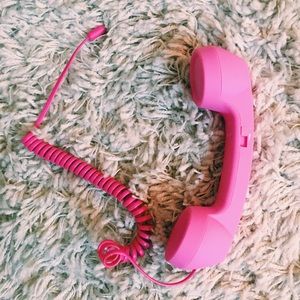 Telephone Plug-In for Cellphone